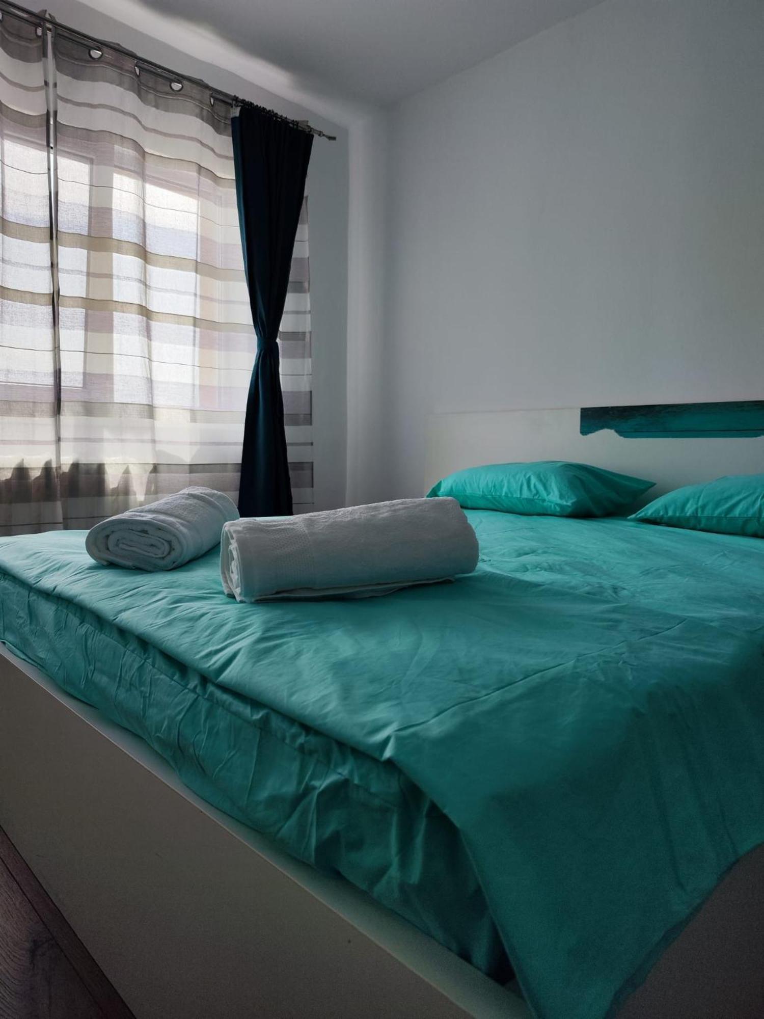 Zen Apartament Apartment Alba Iulia Exterior foto
